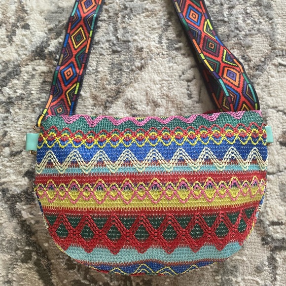 New Boho Style Tassel Fanny Pack Colorblock Crossbody Shoulder Bag NWT Aztec - Picture 14 of 16